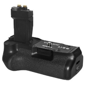 Canon BG-E8 Battery Grip for Canon T2i Digital SLR Cameras (Reta